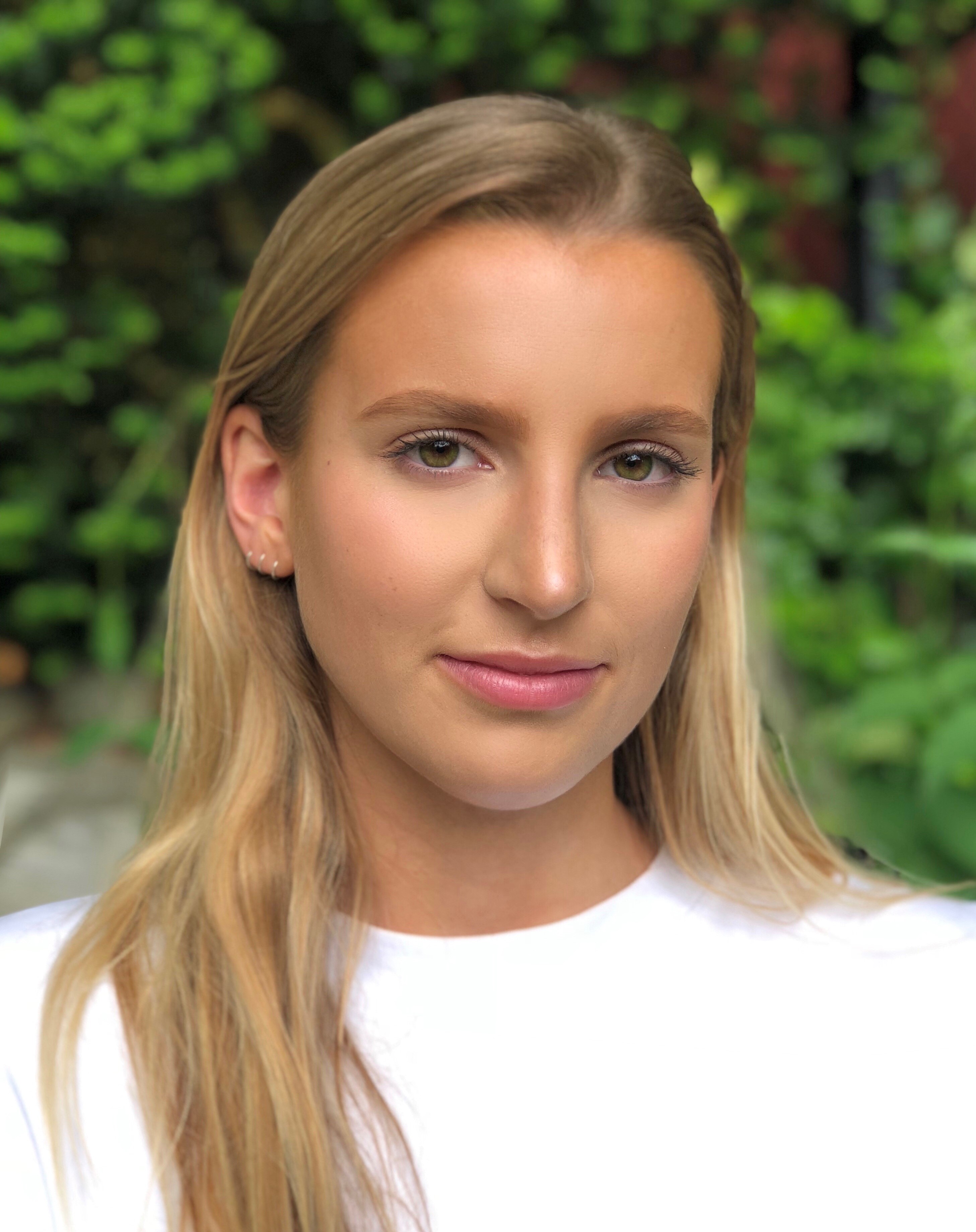 Photo of Sarah Kelly